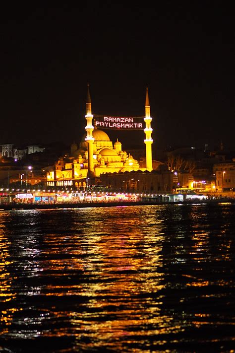 Travel tips, questions, discussions, meetups, etc. Discover More. Istanbul, a Local's Travel Guide | Global Yodel