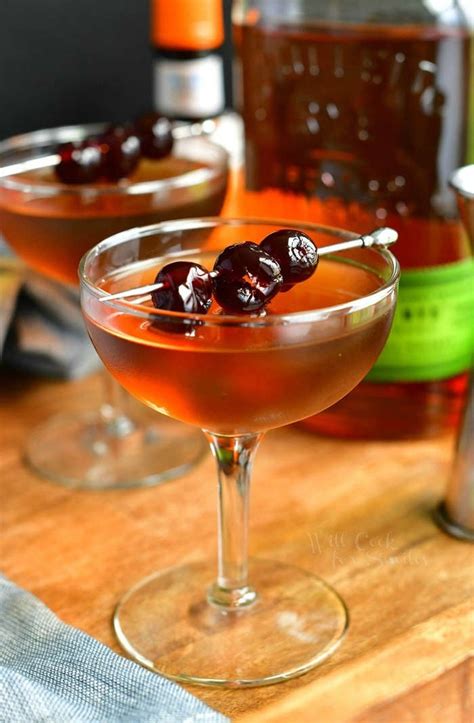 Manhattan Cocktail Learn How To Make This Timeless Classic