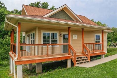 Inspirasi desain rumah tipe 36, dua rumah direnovasi jadi satu. 5 Kelebihan Rumah Kayu dan Sebagai Pertimbangan dalam ...