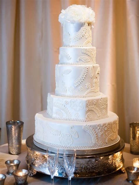 The Top Trends For Wedding Cakes In