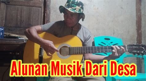 Alunan Musik Gitar Dari Desa Tondok Bakaru