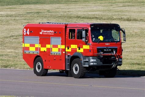 Fire Engines Photos Man Angloco Airport Rescue And Fire Fighting Vehicle