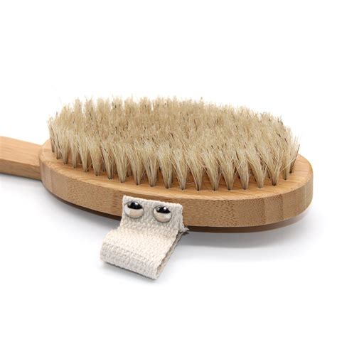 Others put a bit of body oil on the brush before they use it. Long-Handled Body Brush for Wet or Dry Brushing - Eco Girl ...