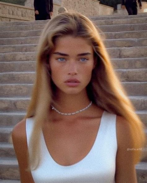 Pin By 🦋irina🦋 On Art Pictures Money Girl Glamour Hair Girl