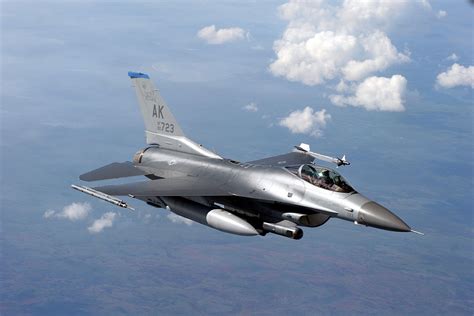 Northrop Grumman Fará Suíte De Guerra Eletrônica Para O Caça F 16 Da
