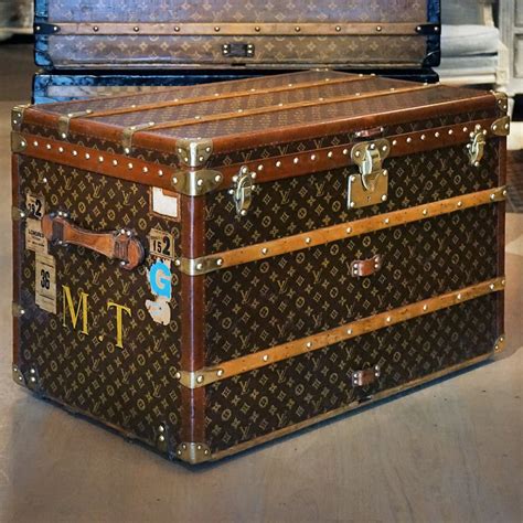 What Is A Steamer Trunk Its History Uses Styles And Modern Appeal