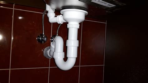 Most of the drain pipes under the sink are plastic, with the exception of the. Installing Drain Pipes Under Kitchen Sink | TcWorks.Org