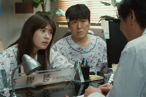 パパとムスメの7日間（2017） 作品情報 映画com