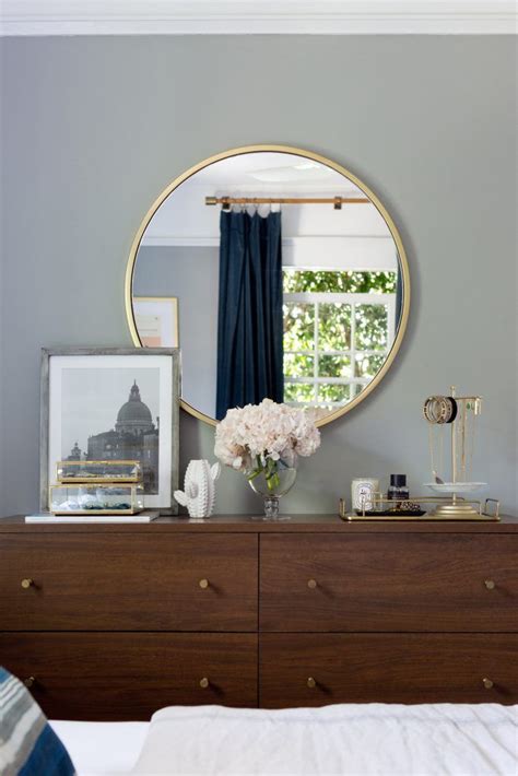 30 Round Mirror Above Dresser Decoomo