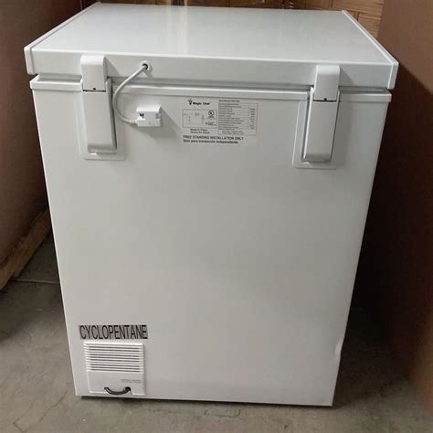 lot detail magic chef 5 0 cu ft chest freezer in white