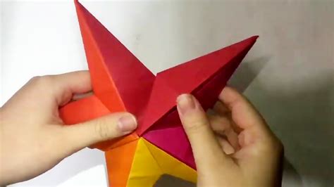 اوریگامی سه بعدی ستاره آموزش ساخت ستاره کاغذی کاردستی