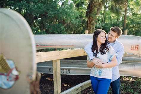 Woodsy Tampa Engagement Session Photography