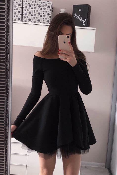 Simple Black Mini Long Sleeve Homecoming Dresses Short Prom Dress Sh479 Long Sleeve