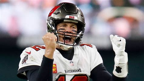 Tight end rob gronkowski reveals the full 2021 schedule for the tampa bay buccaneers. Tampa Bay Buccaneers 31-26 Green Bay Packers: Tom Brady ...