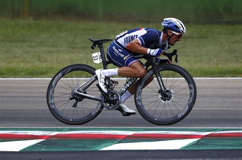 Julian alaphilippe was the strongest. Julian Alaphilippe the new world champion after ...