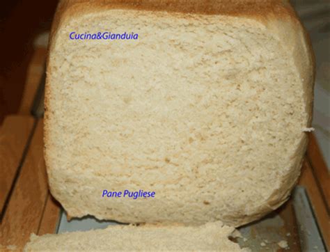 Ingredienti farina integrale 500 grammi 335 grammi di acqua 1 bustina di lievito 2 cucchiaini. Cucina&Gianduia: Pane Pugliese