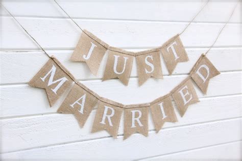 Just Married Wedding Garland Burlap Banner By Butterflyabove