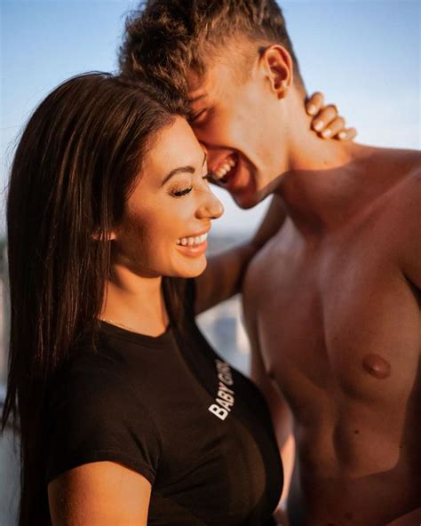 Too hot to handle stars francesca farago and harry jowsey have called it quits. Too Hot To Handle's Francesca and Harry 'back in love ...