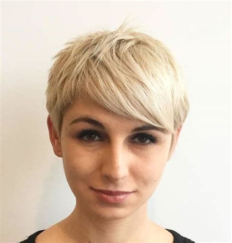 20 Best Messy Spiky Pixie Haircuts With Asymmetrical Bangs