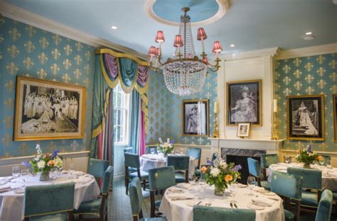 It's chockful of green bell peppers , whole plum tomatoes, and cajun seasoning. We've Found The Most Stunning Restaurant In New Orleans And You'll Want To Visit | Queen room ...