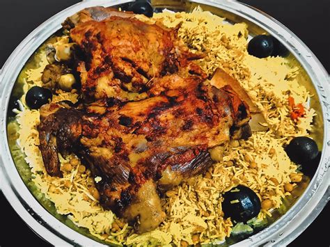 Emirati Food 15 Must Try Dishes In Dubai Will Fly For Food