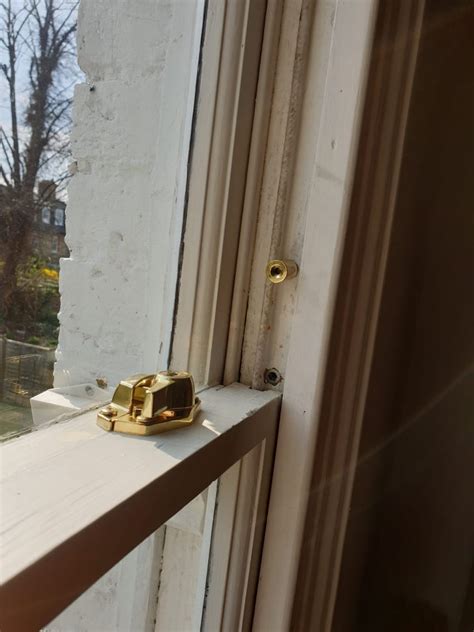 Sash Window Lock Installation 247 London Locksmith