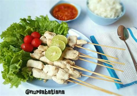 Seafood lumpia, filled with shrimp, diced carrots, scallions, garlic and mayonnaise. Resep Sate Taichan oleh Nur Sabatiana - Cookpad