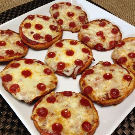 Mini Pepperoni Deep Dish Pizzas Yummly Recipes