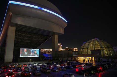 New Drive In Cinema At Mall Of The Emirates Entertainment Photos