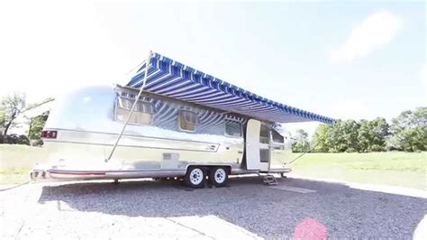 5 (4) trailer • medford, or. How to renovate a 1976 Land Yacht Sovereign Airstream ...