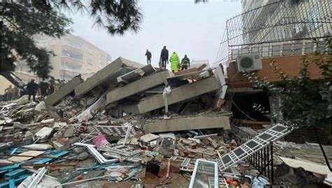 Deprem bölgesindeki bazı illerde mücbir sebep hali uzatıldı Gündem