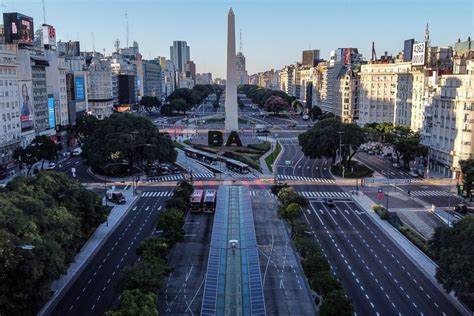 Buenos Aires Se Encierra En El Primer Día De Cuarentena Obligatoria