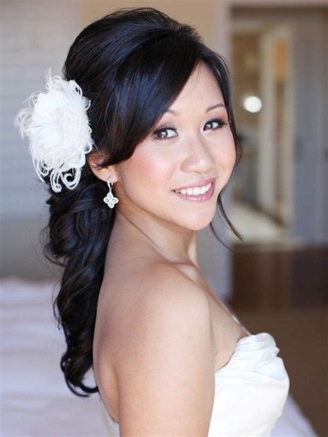 Looking for trendy asian hairstyles? 6 Most Beautiful Asian Bridal Hairstyles | Asian wedding ...