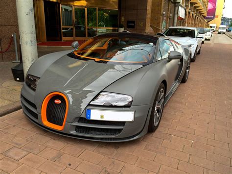A spectacular 2015 bugatti veyron grand sport vitesse is currently up for sale courtesy of braman bugatti miami. Matte Grey Bugatti Veyron Grand Sport Vitesse in Stuttgart ...