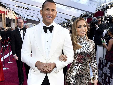 She Said Yes Jennifer Lopez And Alex Rodriguez Engaged Alex