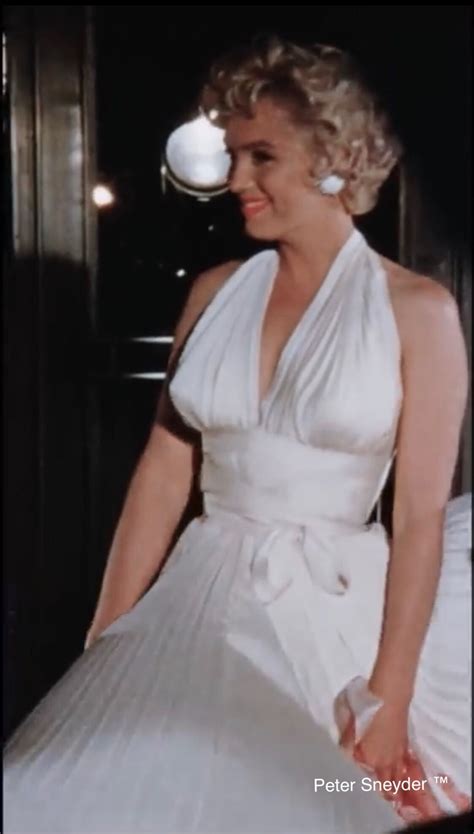 Marilyn On The Set Of The Seven Year Itch 1954 Marilyn Monroe
