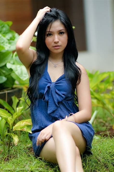 Cheat Point Blank 2013 Foto Hot Igo Bening Cewek Cantik Model Baru Asal Manado
