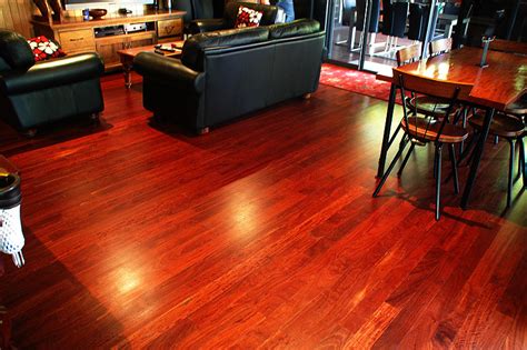 Похожие запросы для river red gum wood. Ryan and McNulty Sawmillers