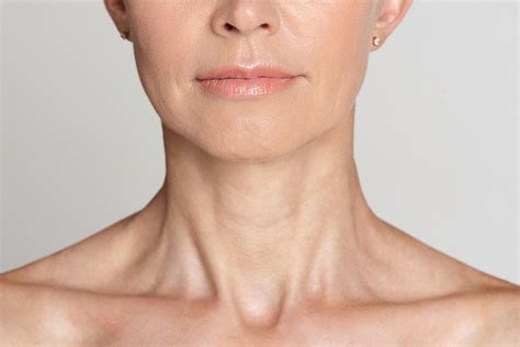 7 Ways On How To Get Rid Of Neck Wrinkles Cian Blog