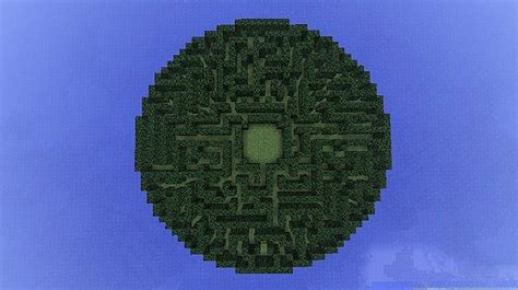 Next place three blocks across to connect them. Circular Hedge Maze Minecraft Project