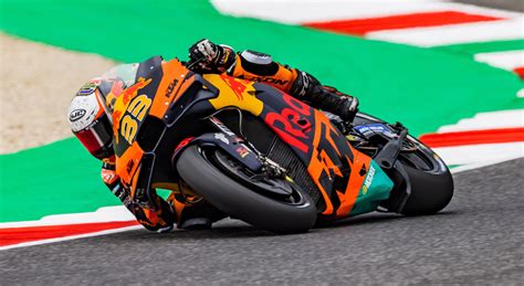 Motogp Brad Binder Signs New Three Year Contract With Red Bull Ktm