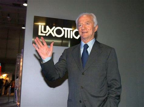 Leonardo del vecchio è nato a milano, ma è bellunese di adozione, avendo scelto di spostarsi ad agordo, in provincia di belluno, per fondare la sua azienda. Leonardo Del Vecchio: «Perché sono tornato in Luxottica? I ...