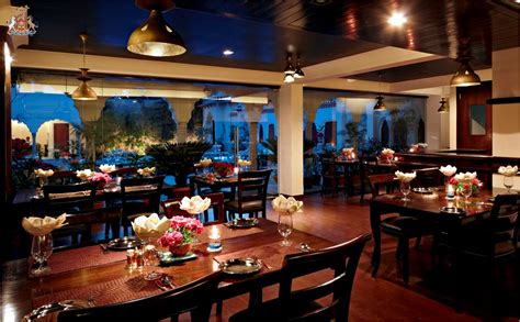 Serving Sumptuous Cuisines In A Relaxed Atmosphere Mandawa Haveli Offers A Truly Royal Dining