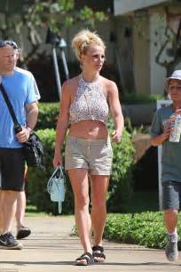 Britney Spears In A Leopard Print Bikini In Hawaii