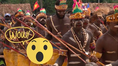 Traditional Dancing In Papua New Guinea Youtube