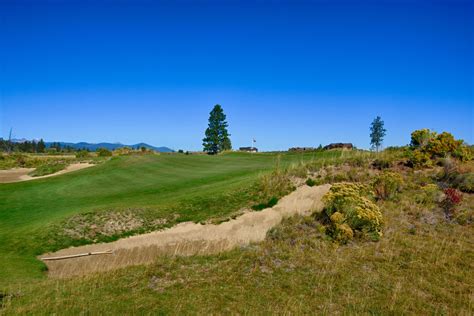 Tetherow hotel is 3.3 miles from the old mill district and 3.7 miles from bend's city centre. Why Tetherow is the Most Polarizing (And Fun) Course in Oregon