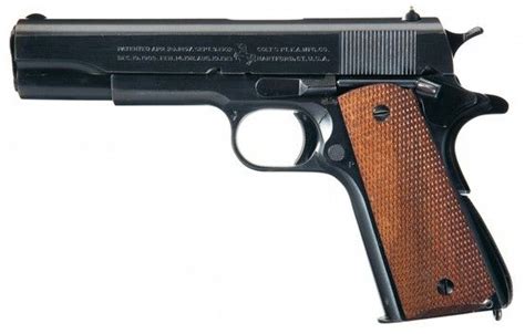 World War Ii Era M1911a1 45 Colt Pistol Вторая