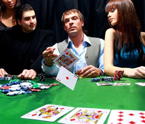 You can play on practice tables for free to improve your understanding of advanced poker strategies & tactics. Quick Guide to Playing Poker for Beginners | Opptrends 2020