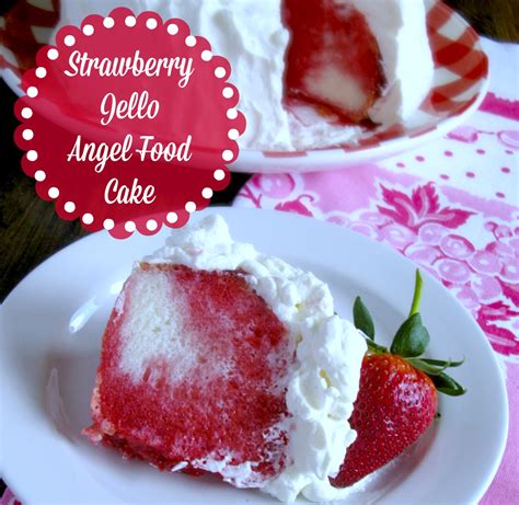 Box strawberry jello (made as per instructions still in liquid form) fresh strawberries (cleaned and sliced) 1 can reddiwhip whipped cream * you can substitute low sugar diet jello, & low fat whipped cream to make a dieters dream! Cooking with K: Strawberry Jello Angel Food Cake {A ...