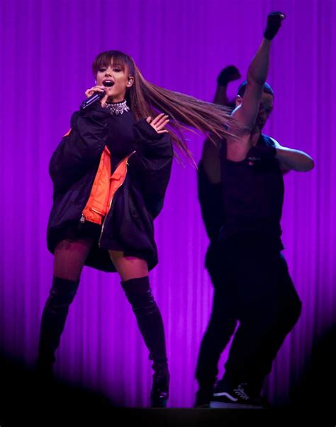 Photo Gallery Ariana Grande Dangerous Woman Tour At Tulsas Bok